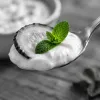 Aliment anti ballonnement : comment apaiser son ventre grâce aux probiotiques et à une assiette mieux pensée